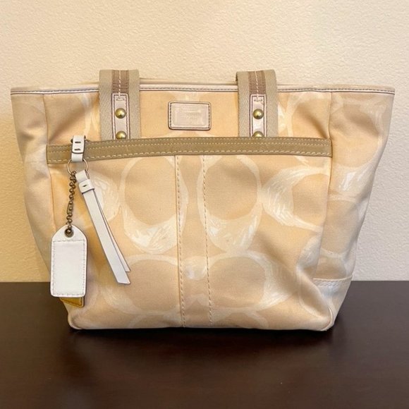 Perfect Spring Coach Tote - Picture 1 of 15